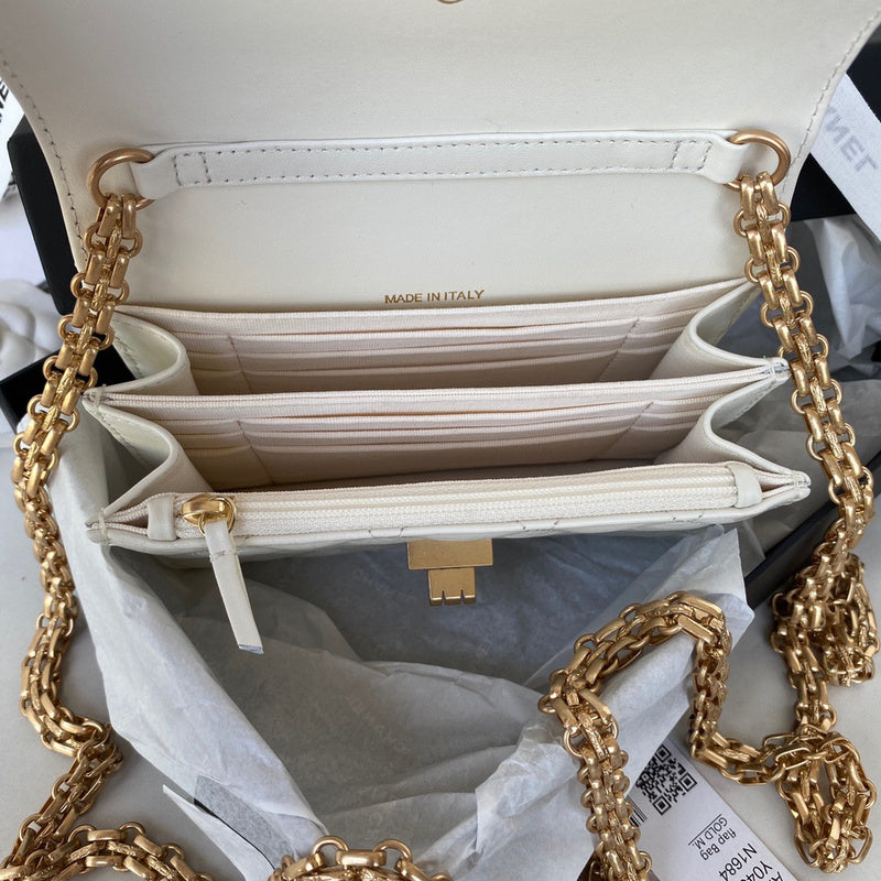 aura-bags - Chanel Bags - 7615