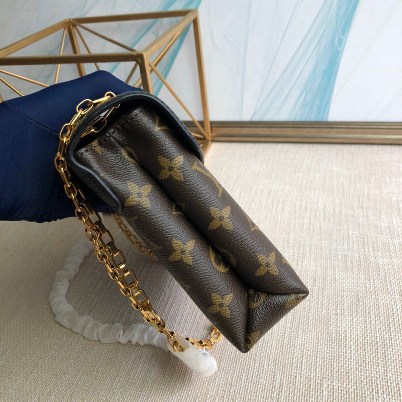 Louis Vuitton Luxury Bags 1790