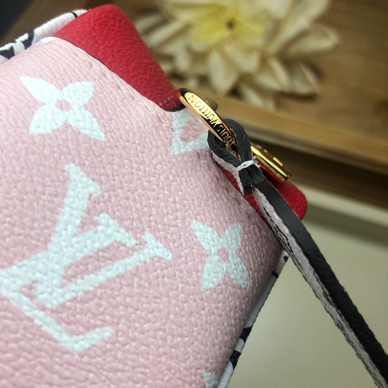 Louis Vuitton Luxury Bags 2028