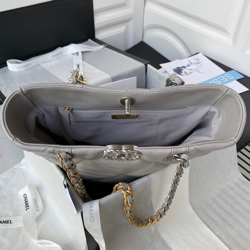 aura-bags - Chanel Bags - 7579