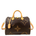 LOUIS VUITTON Speedy 30 Bandoliere Giant Monogram