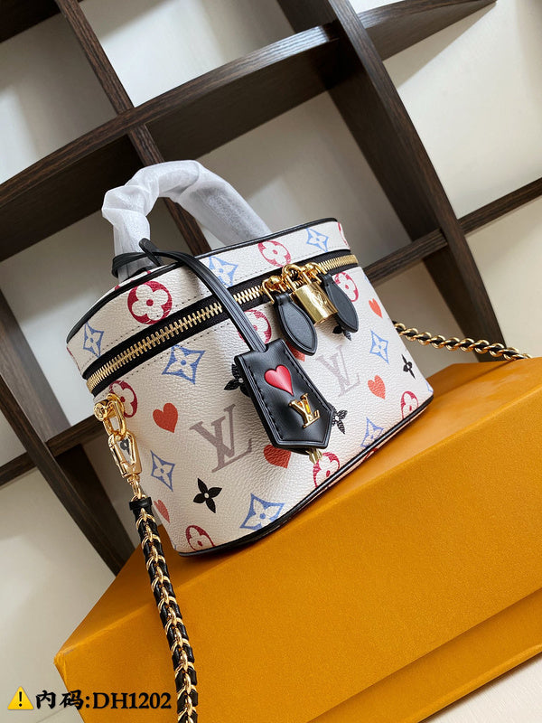 Louis Vuitton Luxury Bags 2678