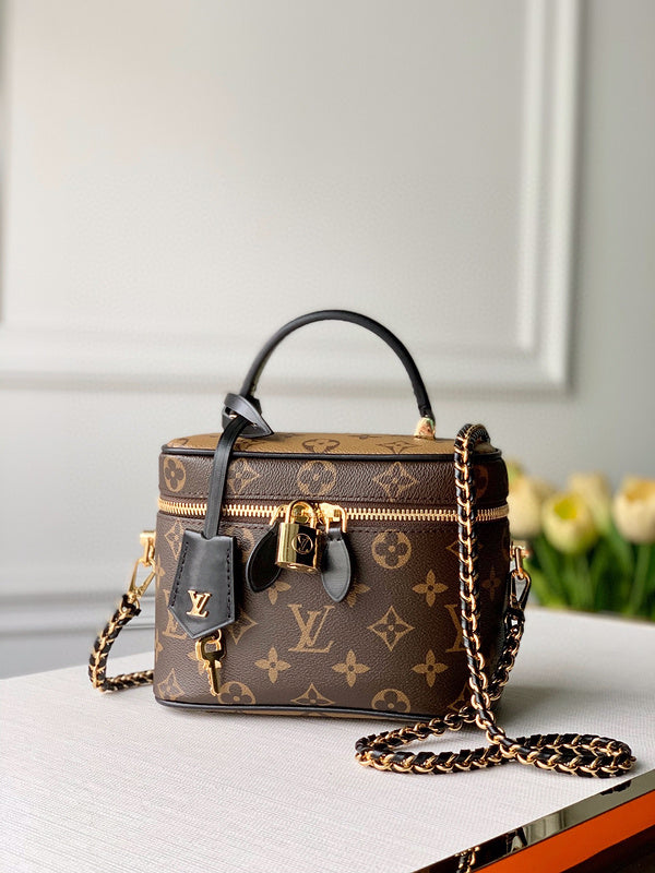 Louis Vuitton Luxury Bags 2675