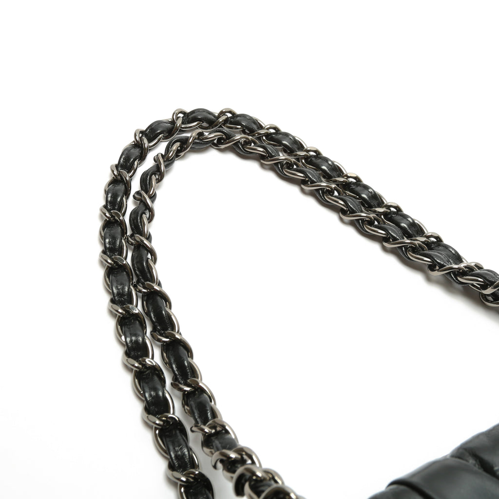 CHANEL Twisted Tote Glazed Calfskin Black