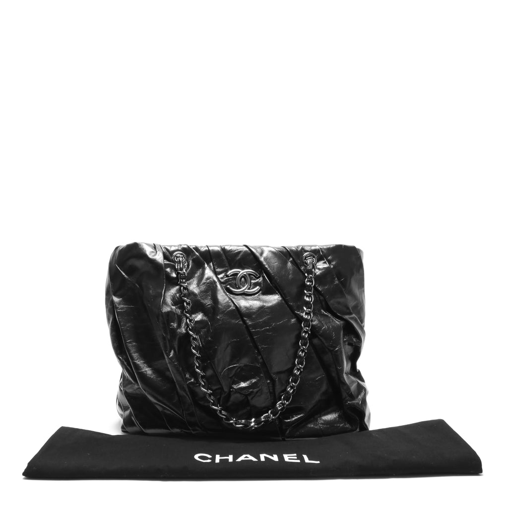 CHANEL Twisted Tote Glazed Calfskin Black