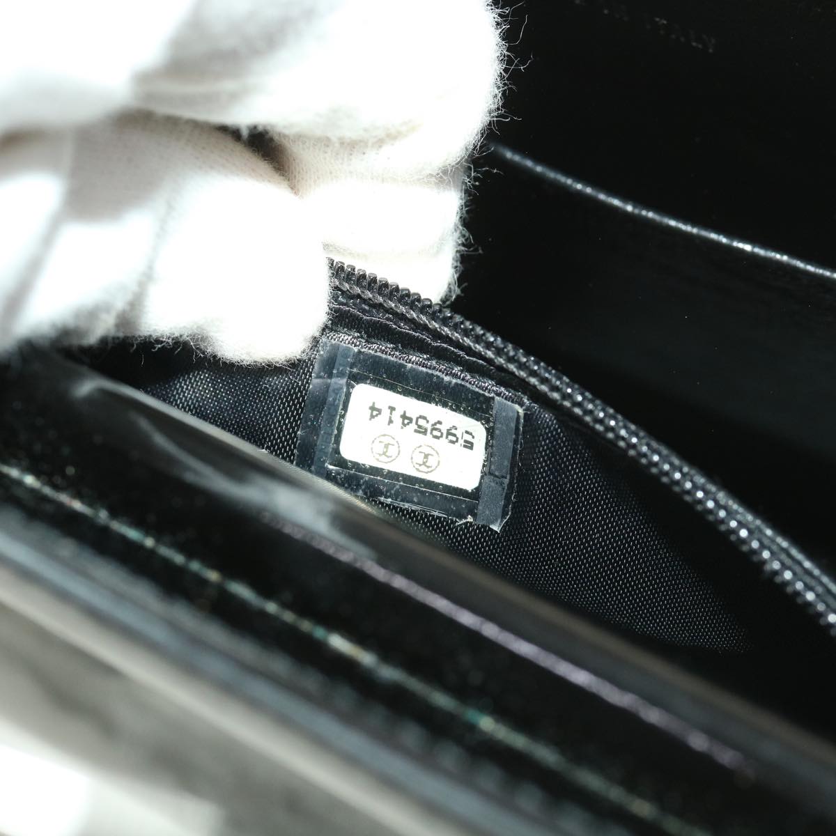 CHANEL Hand Bag Enamel Black CC  39199