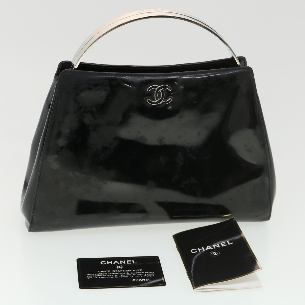 CHANEL Hand Bag Enamel Black CC  39199