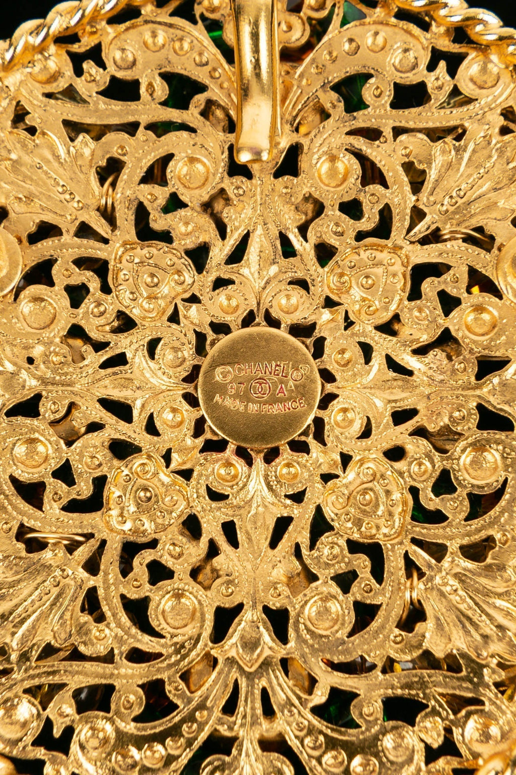 Collier pendentif Chanel 1997