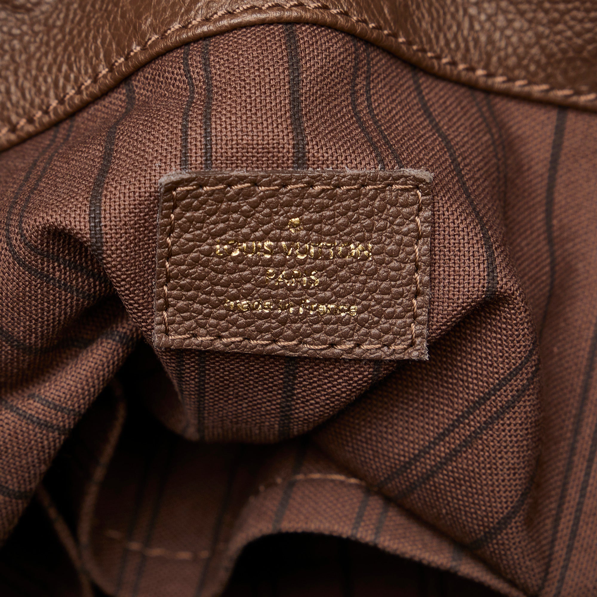LOUIS VUITTON Monogram Empreinte Artsy MM Hobo Bag