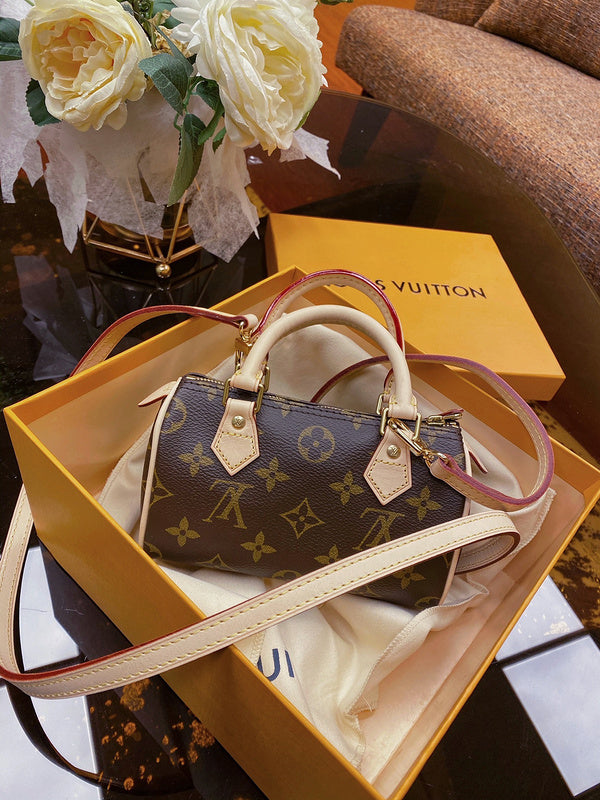 Louis Vuitton Luxury Bags 2658