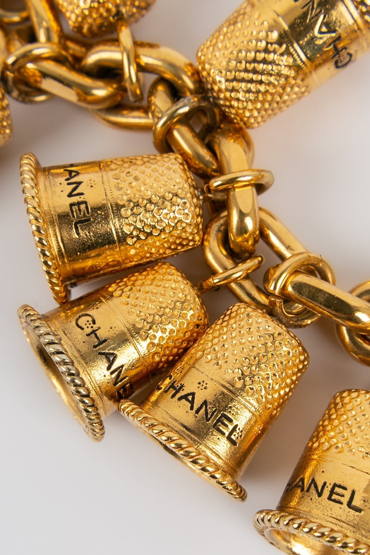 Bracelet dés à coudre Chanel