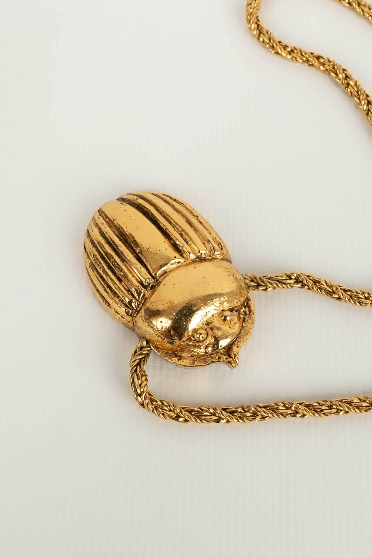 Collier "Scarab��e" Chanel
