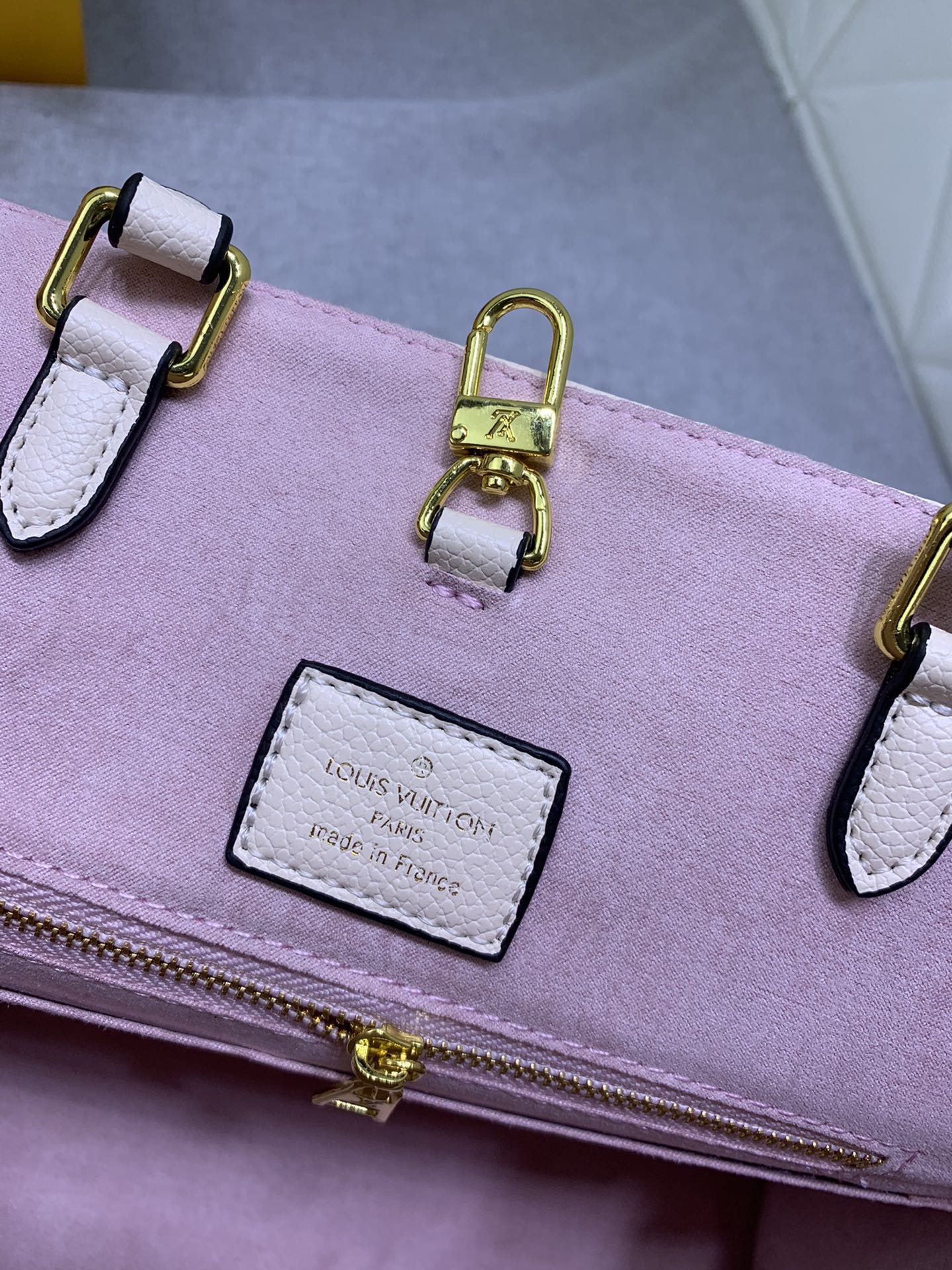 Luxury Bags Louis Vuitton  768