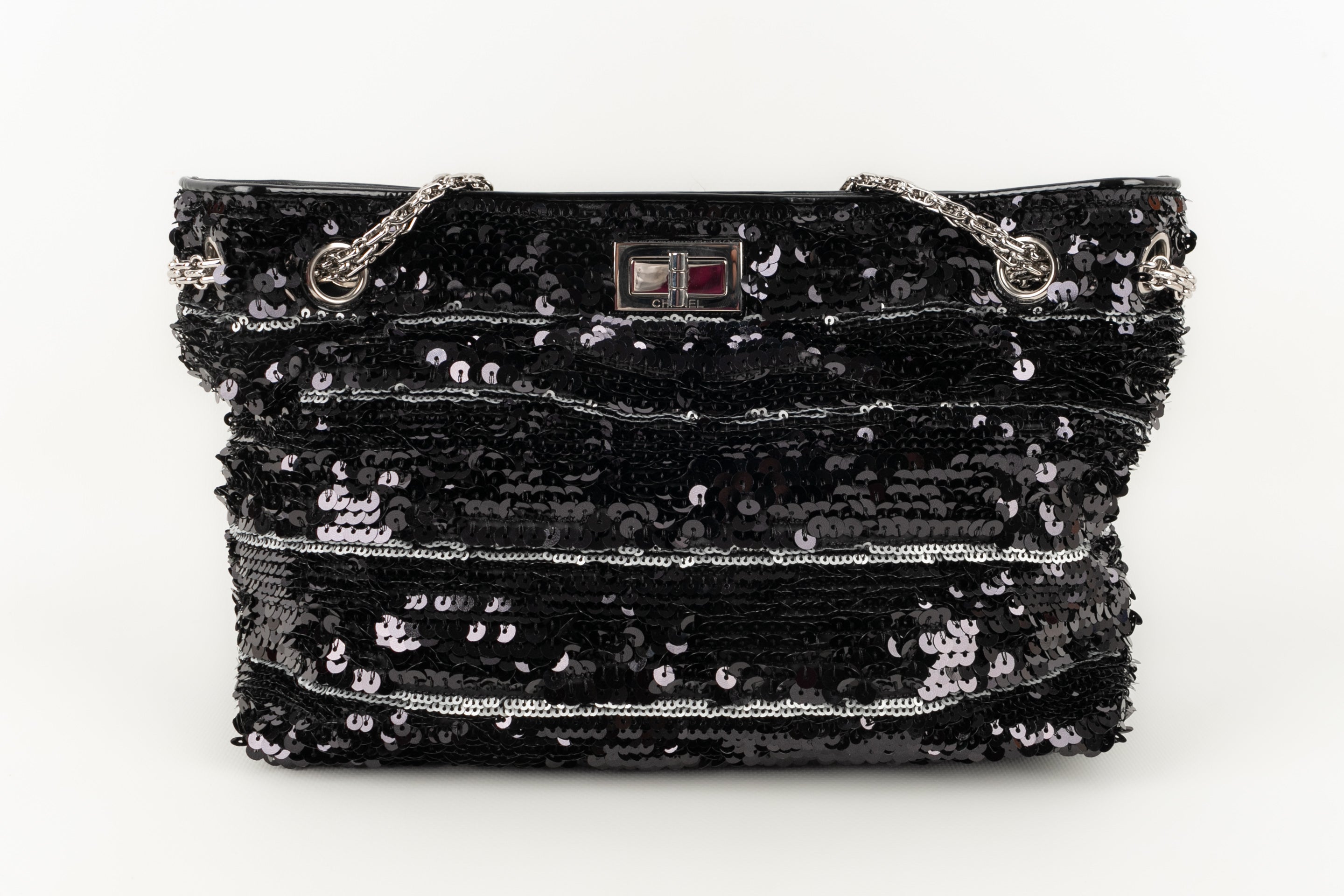 Sac �� paillettes Chanel 2011