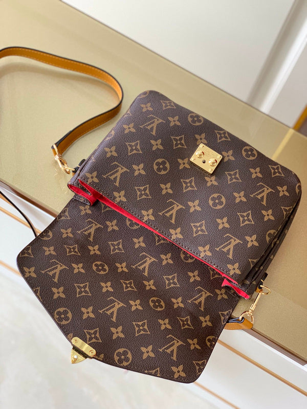 Louis Vuitton Luxury Bags 2643