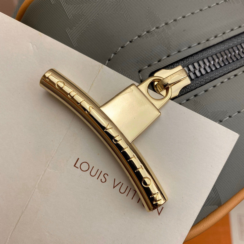Louis Vuitton Luxury Bags 1947