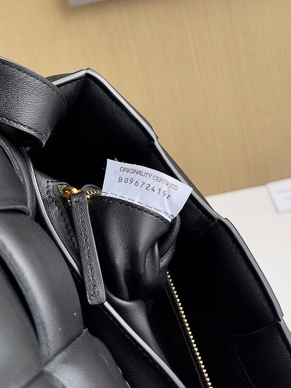 Aura Bags - BV Bags - 411
