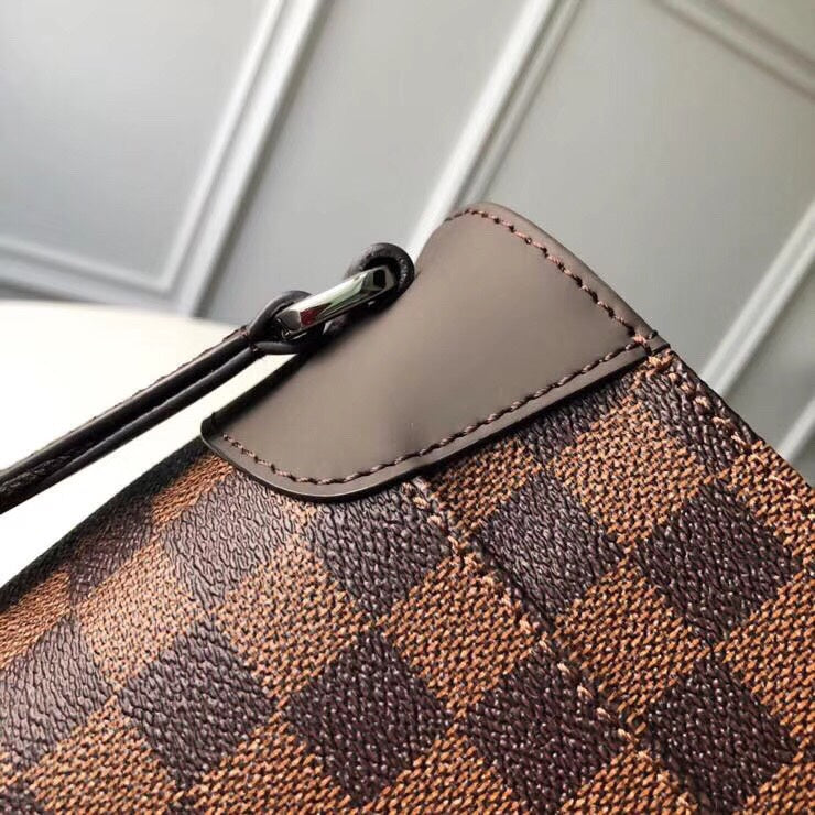 Louis Vuitton Luxury Bags 2700