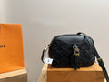 Luxury Bags Louis Vuitton  757