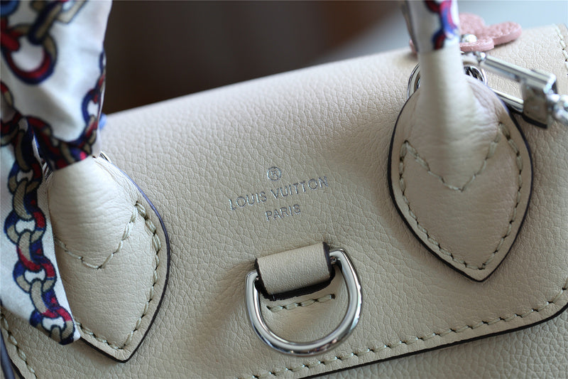 Luxury - Louis Vuitton Bags - 040