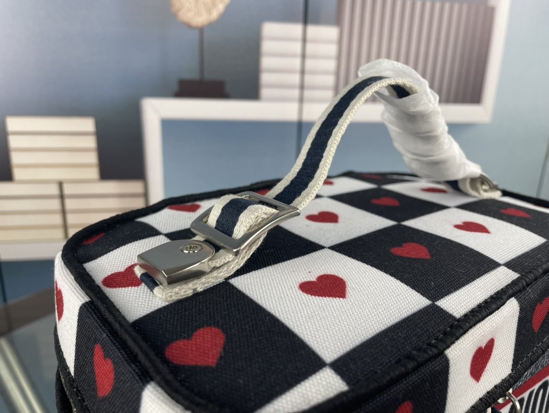 Designer Handbags dior 299