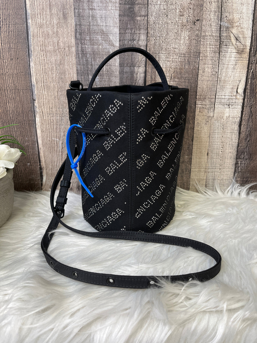 Crossbody Luxury Designer By Balenciaga  Size: Small