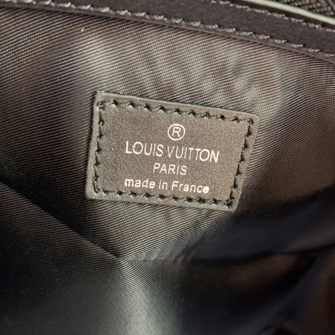 Designer Handbags Louis Vuitton 028