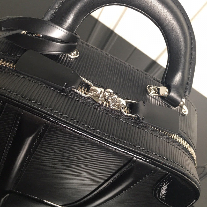 Louis Vuitton Luxury Bags 1980