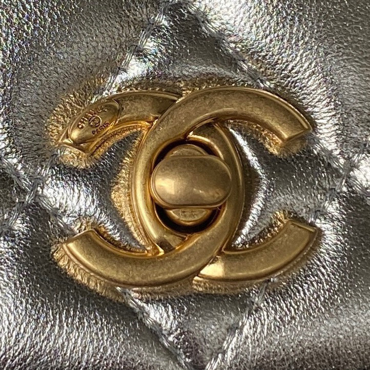 aura-bags - Chanel Bags - 7572