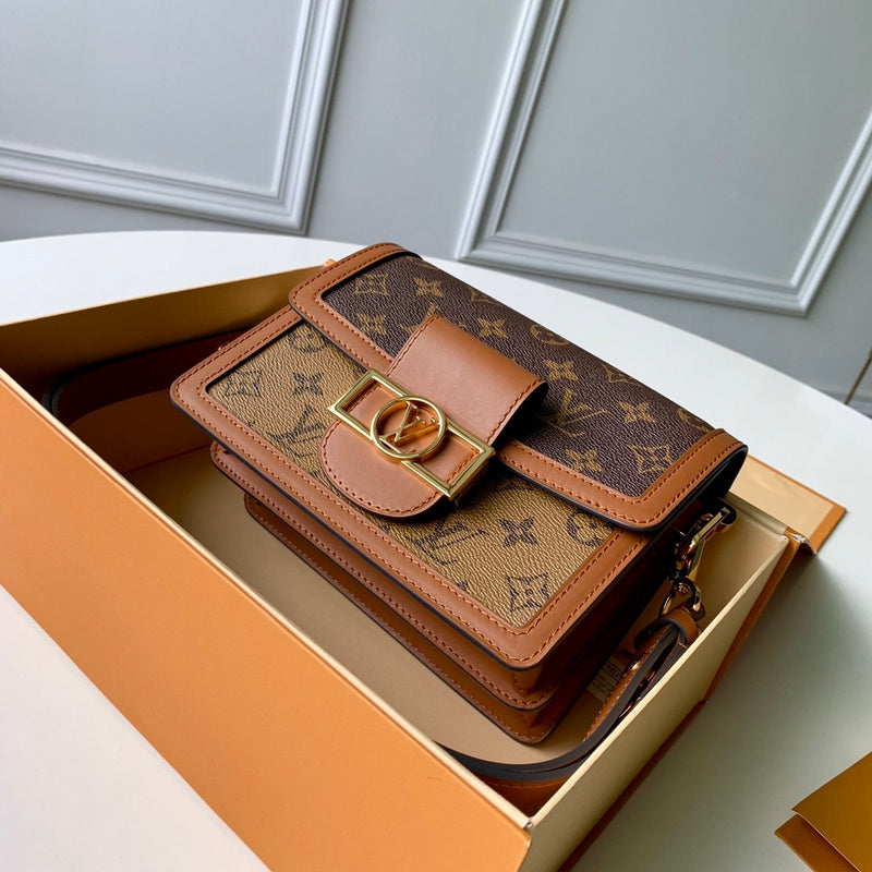 Louis Vuitton Luxury Bags 2600