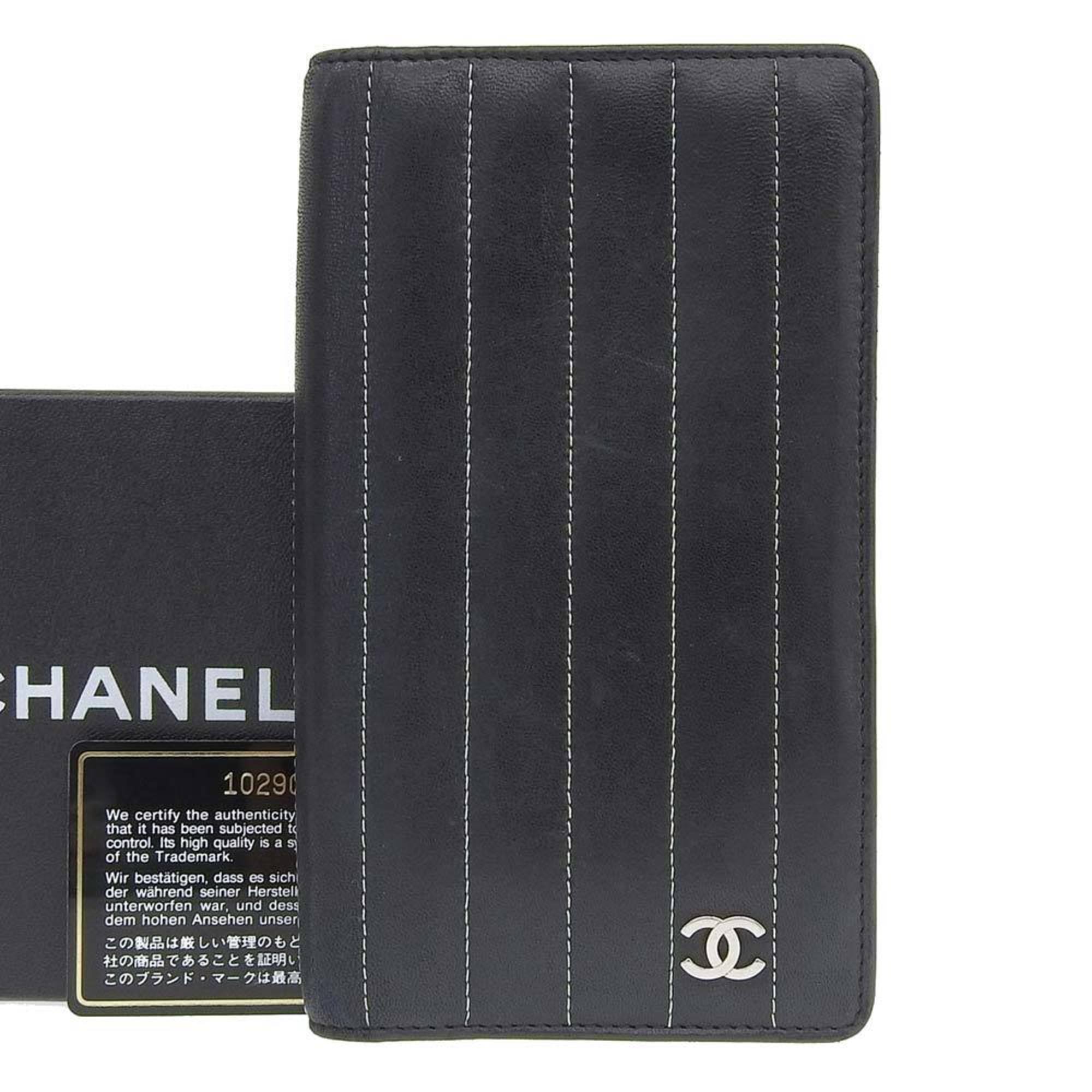 Chanel Black Leather  wallet accessories