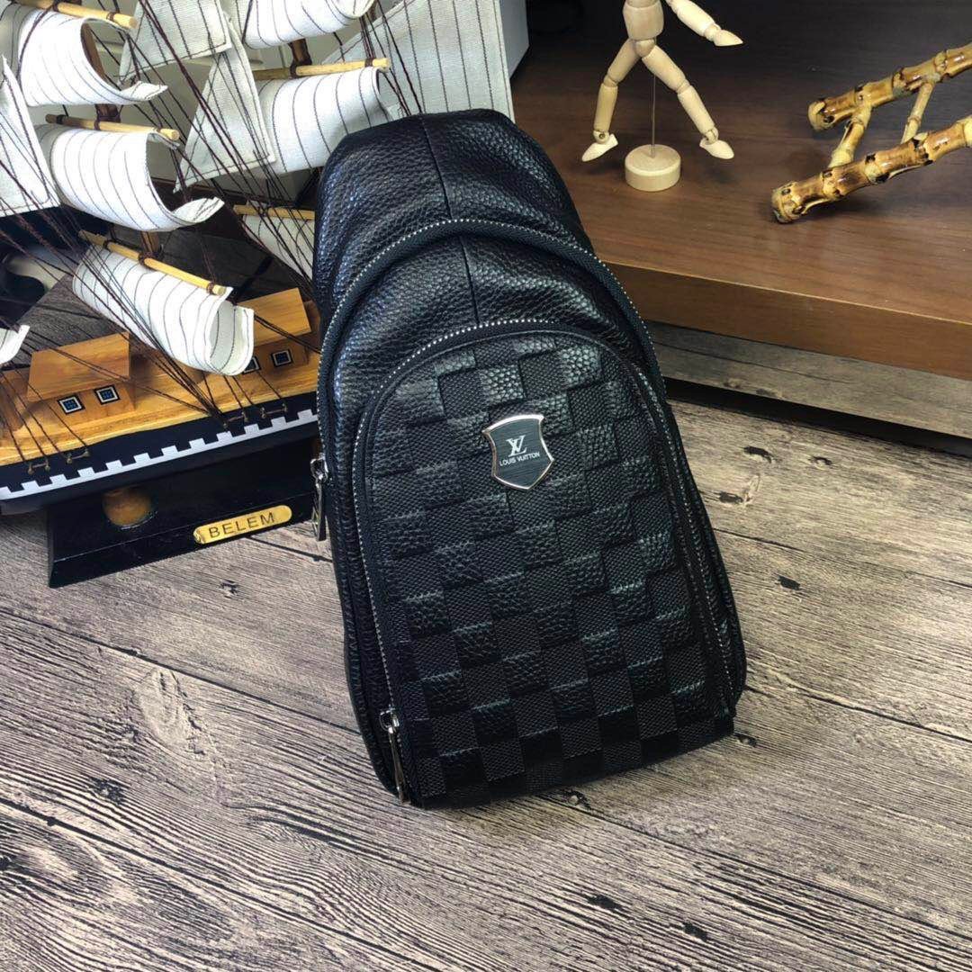 Aura Bags - Luxury Handbags Louis Vuitton 170