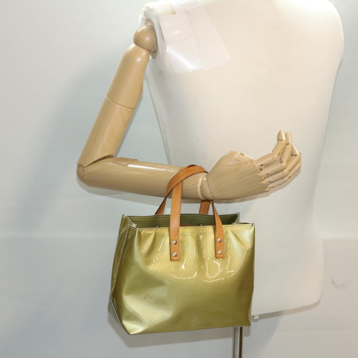 LOUIS VUITTON Monogram Vernis Reade PM Hand Bag Gris M91145 LV Auth 45332