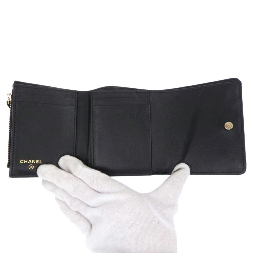 Chanel Black Leather  wallet accessories