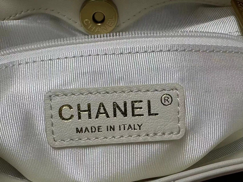 aura-bags - Chanel Bags - 2814
