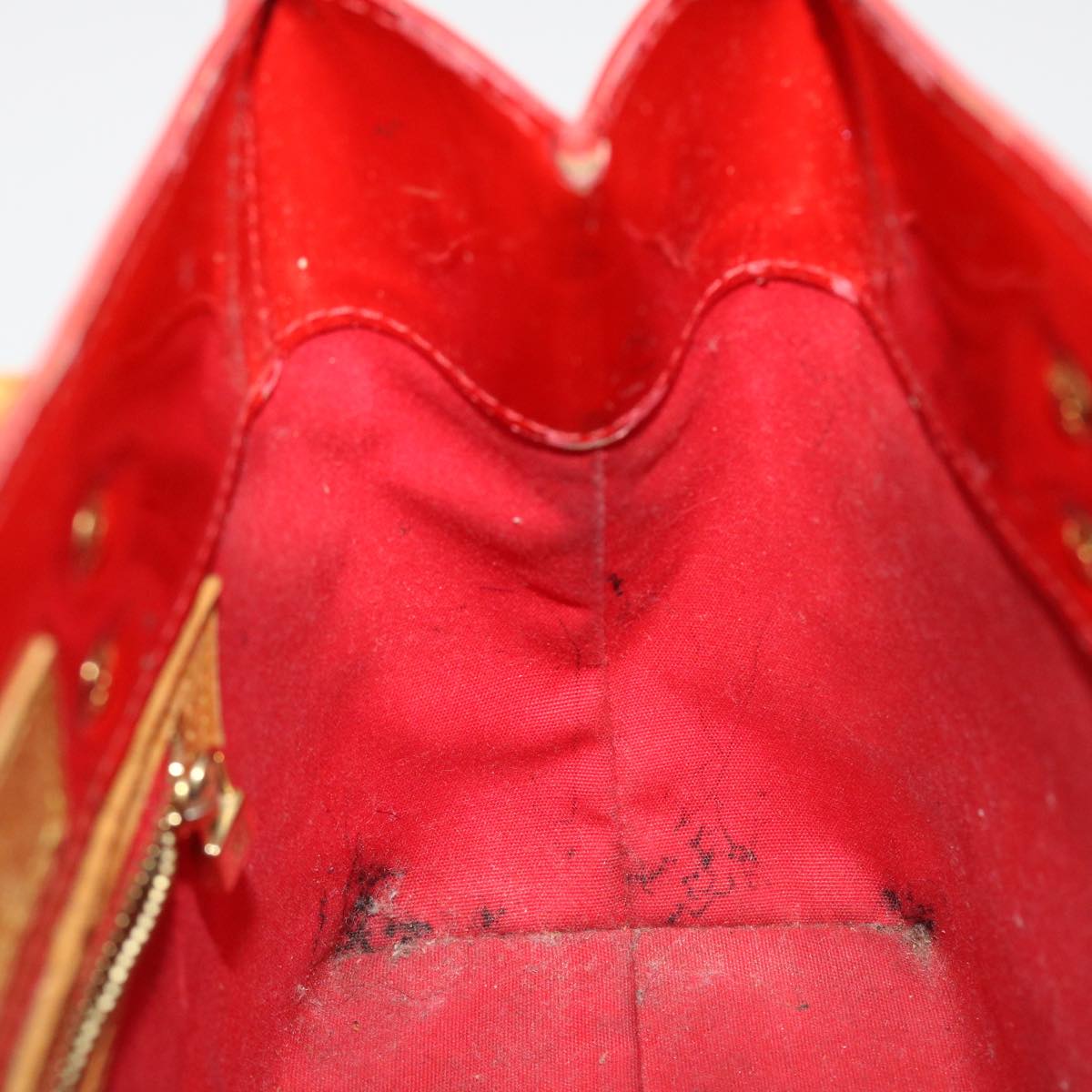 LOUIS VUITTON Monogram Vernis Reade PM Hand Bag Rouge M91088 LV Auth 46754