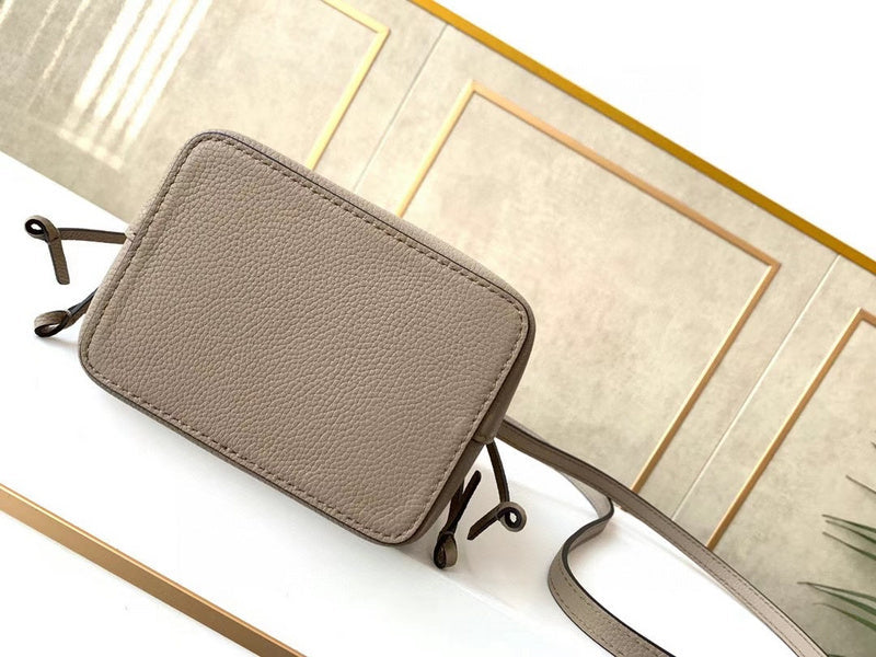 Louis Vuitton Luxury Bags 2582