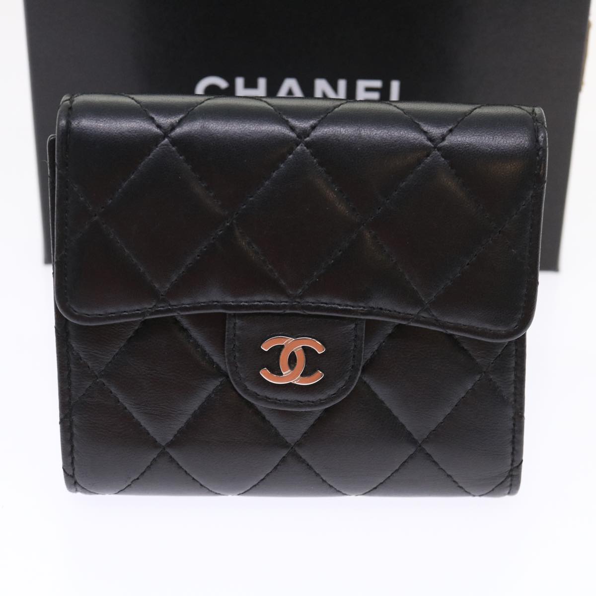CHANEL Matelasse Wallet Lamb Skin Black CC Auth 47561