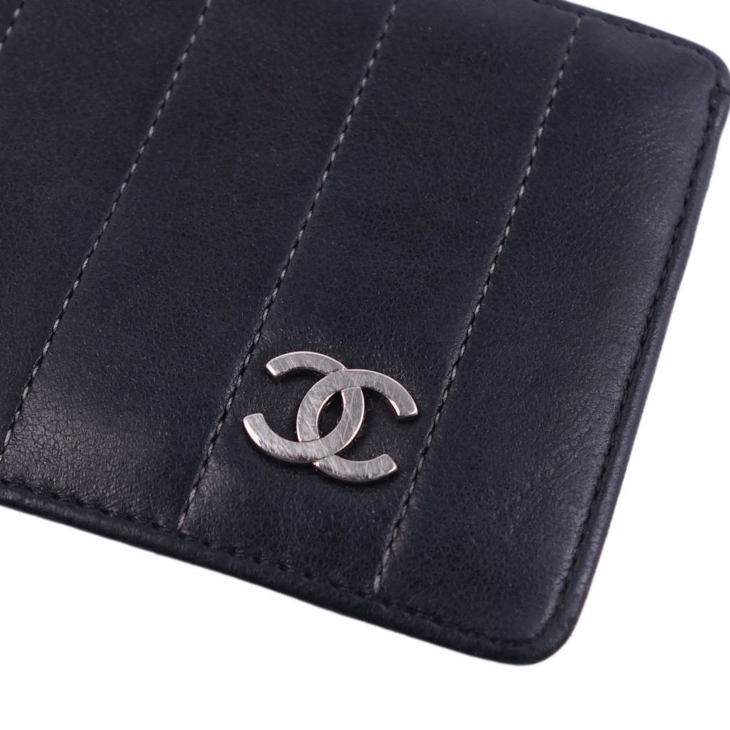 Chanel Black Leather Porte carte wallet accessories