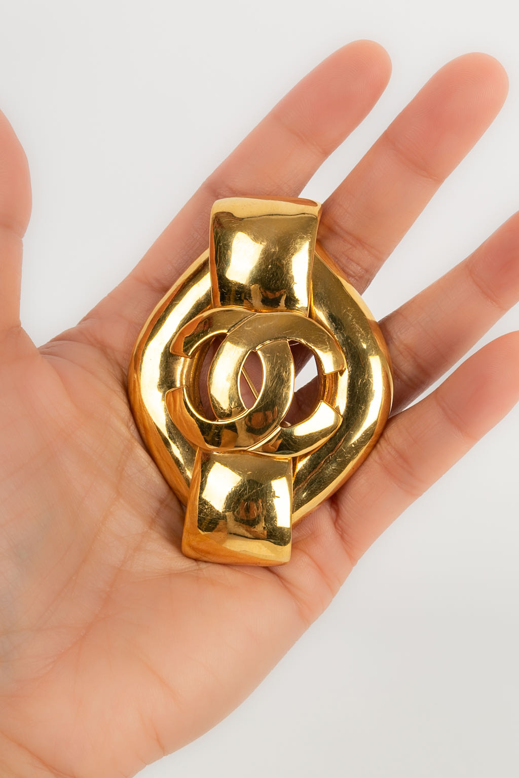 Broche Chanel 1997