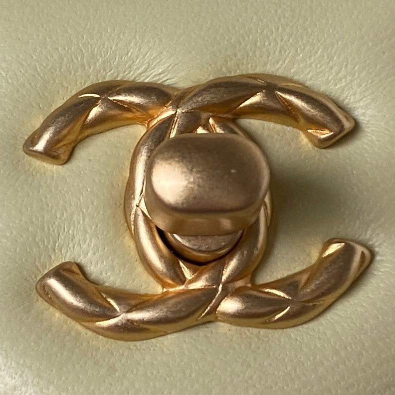 aura-bags - Chanel Bags - 7354