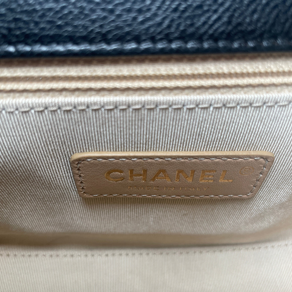 CHANEL Label Click Flap Bag with Handle Black - Quilted