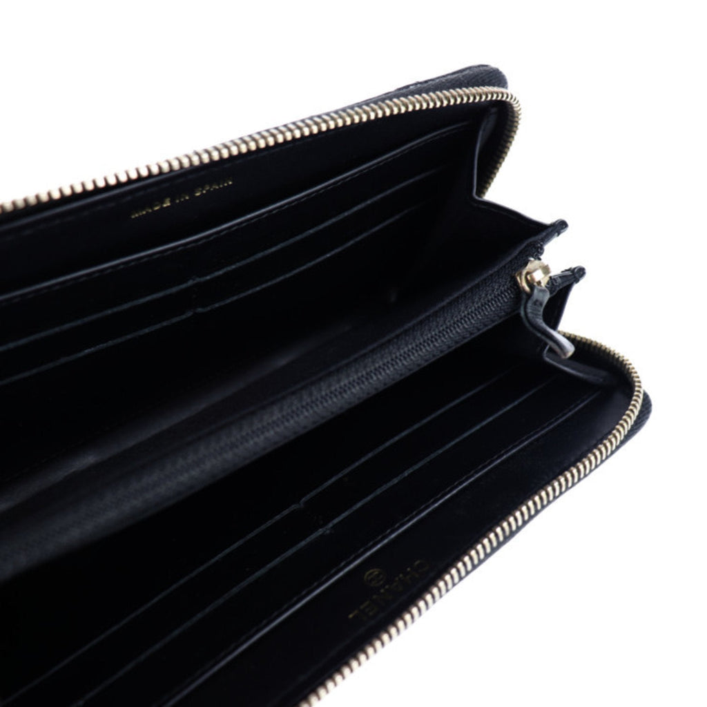 Chanel Black Leather 2.55 wallet accessories