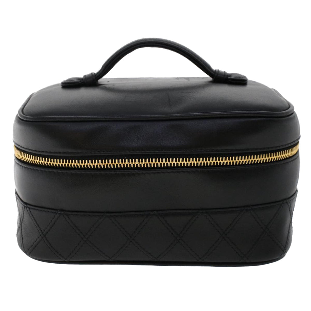 CHANEL Vanity Cosmetic Pouch Lamb Skin Black CC Auth 49400A