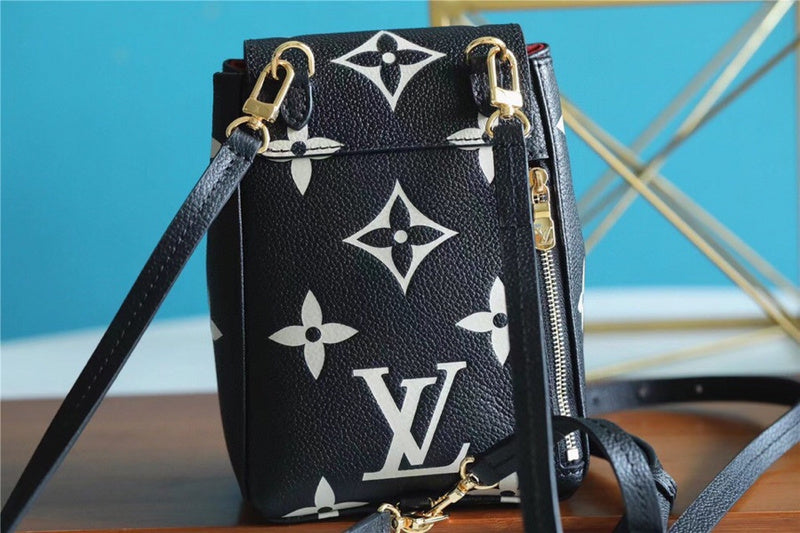 Luxury - Louis Vuitton Bags - 010