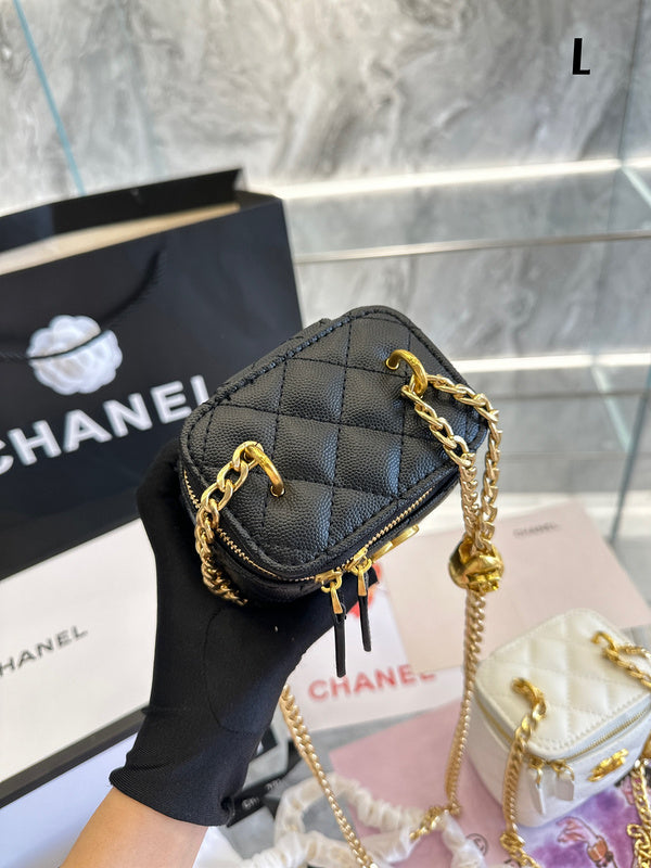aura-bags - Chanel Bags - 7033