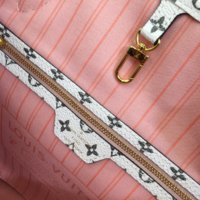Louis Vuitton Luxury Bags 2080