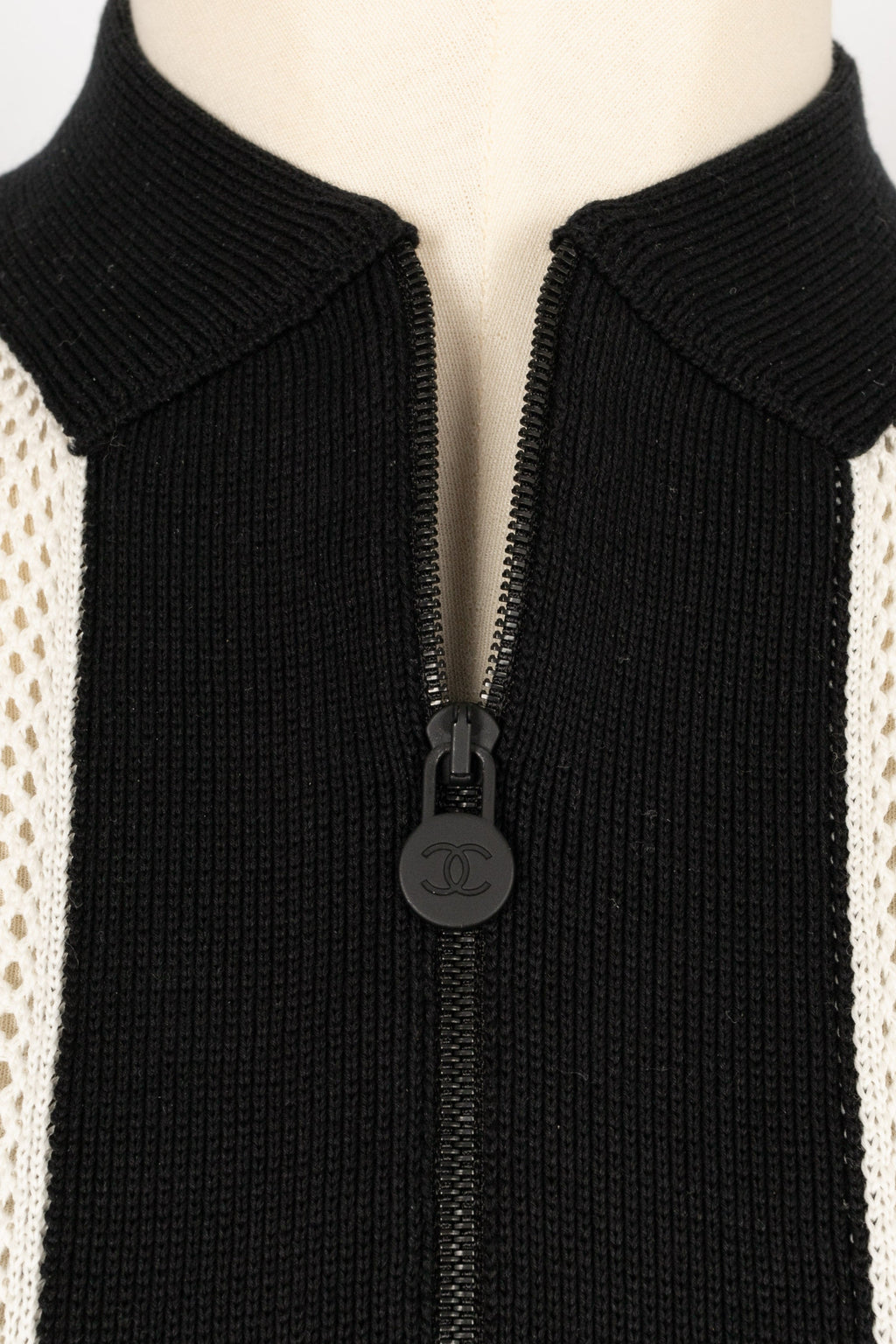 Haut zipp�� Chanel