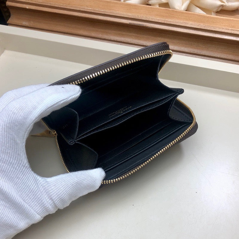 Louis Vuitton Luxury Bags 2403