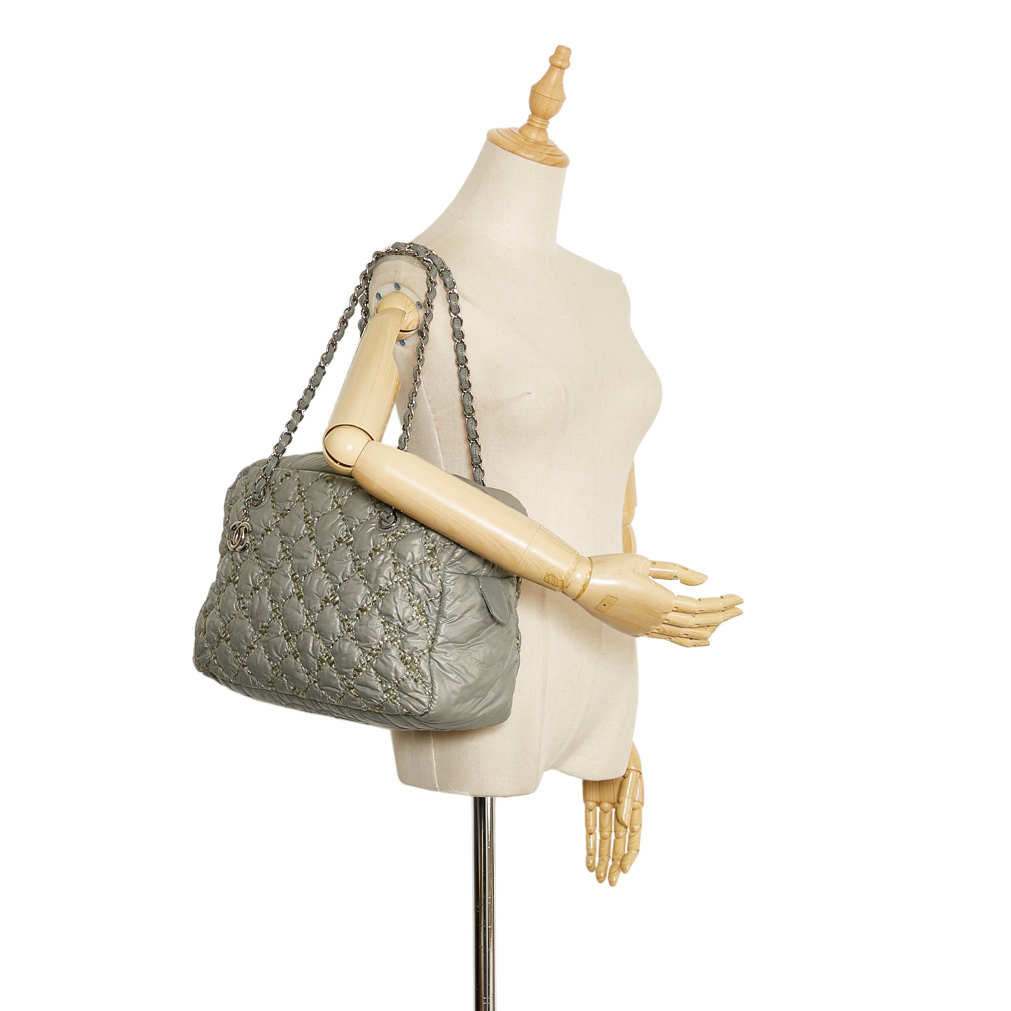 Chanel Paris-Byzance Tweed On Stitch Shoulder Bag